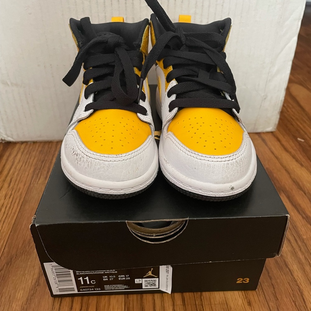 jordan 1 mid 11c